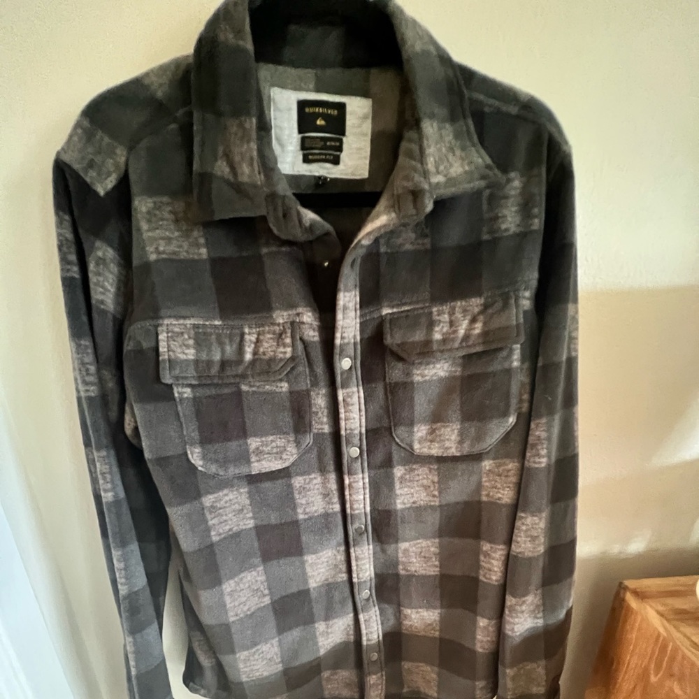 Never Worn - image 3